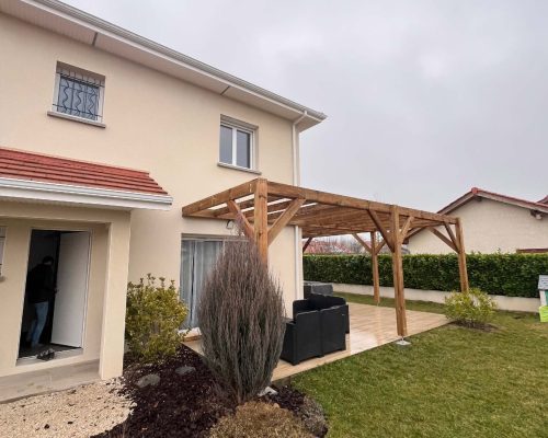 Lambris et gouttiere